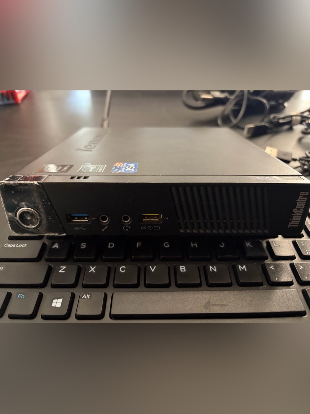 Lenovo ThinkCentre M73 Tiny i5-4590T 4GB RAM Windows 8 w/Power Adapter.